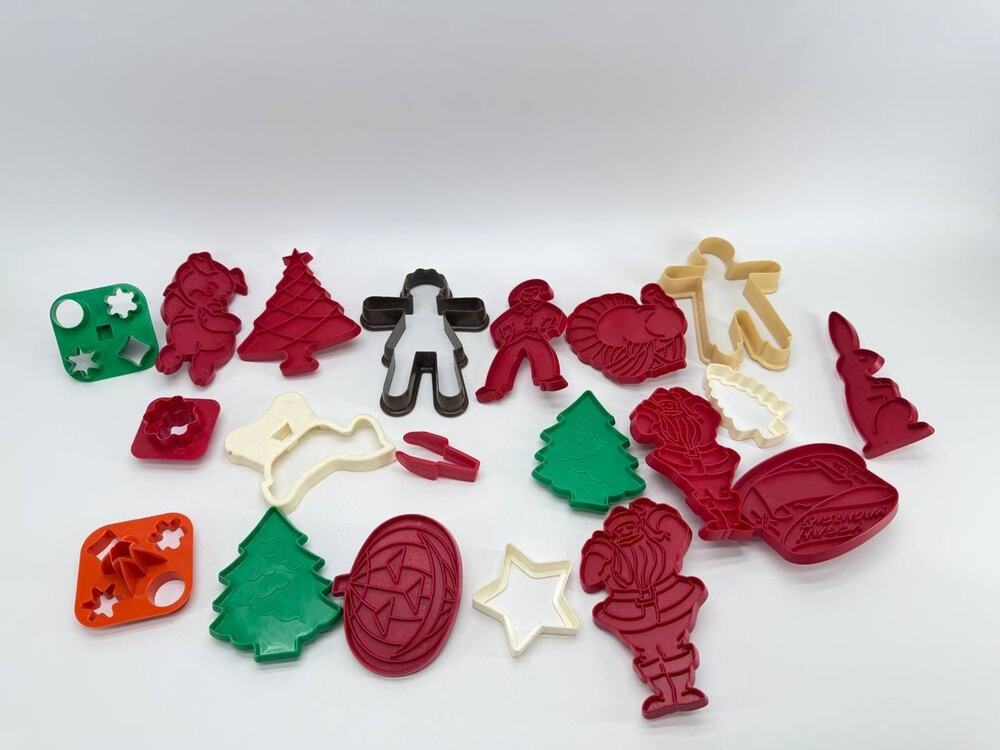 Plastic Cookie Cutters Lot of 20 Christmas Halloween Easter Santa Tree